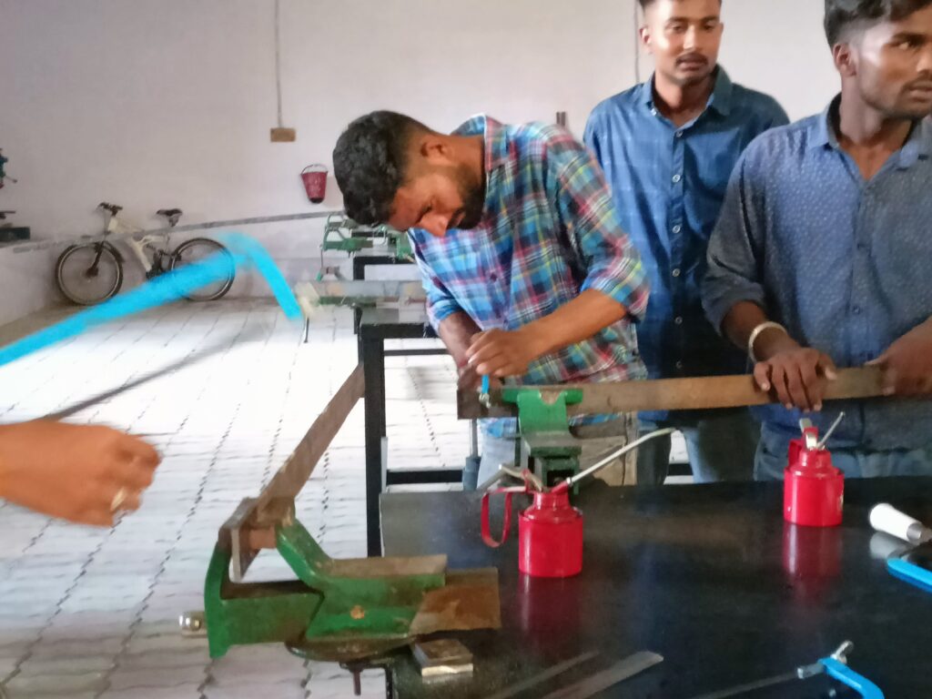 Moradabad ITI Fitter Lab